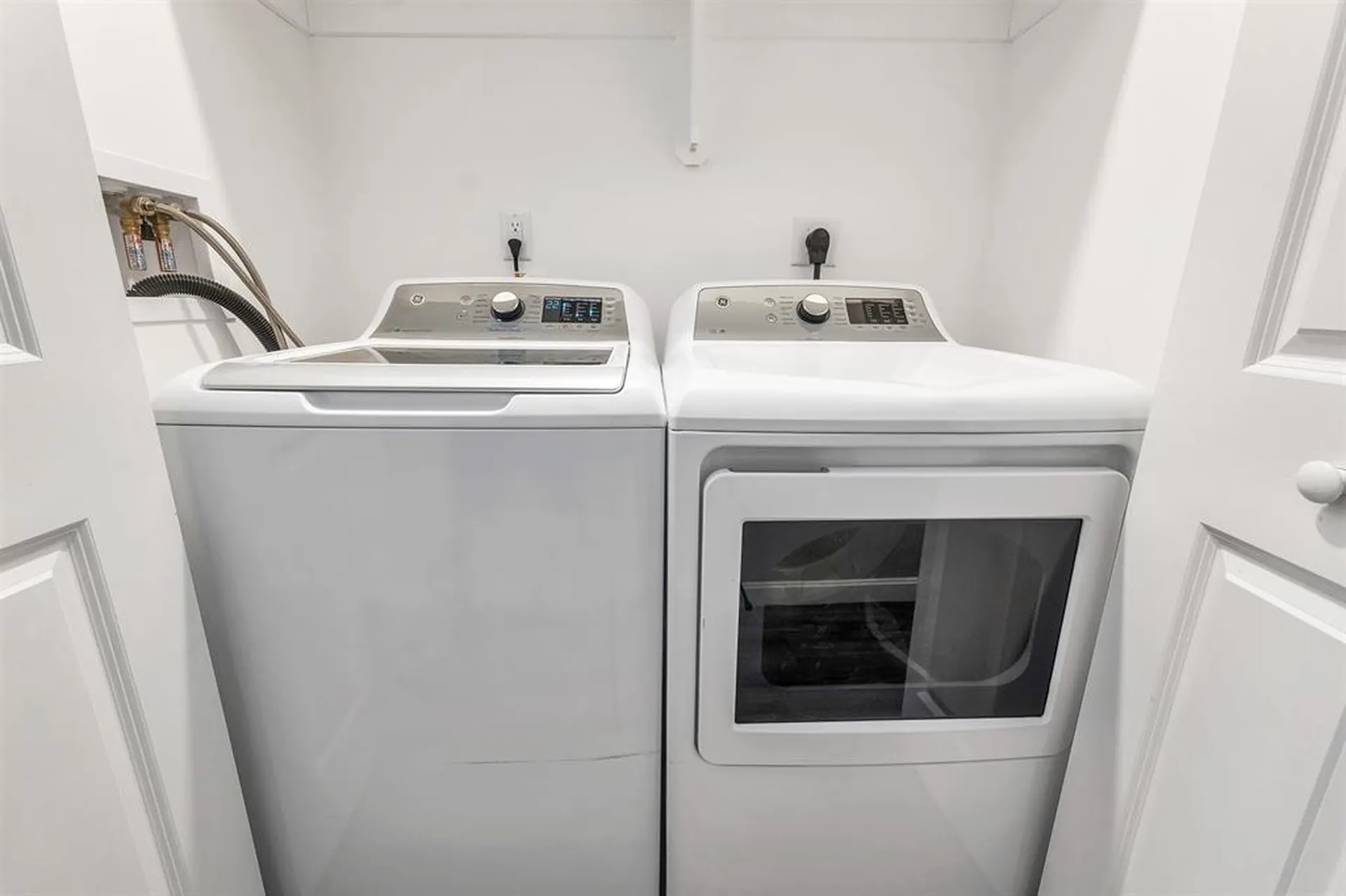 4 Mill Pond Road Tuftonboro NH 03816