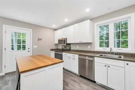 4 Mill Pond Road Tuftonboro NH 03816