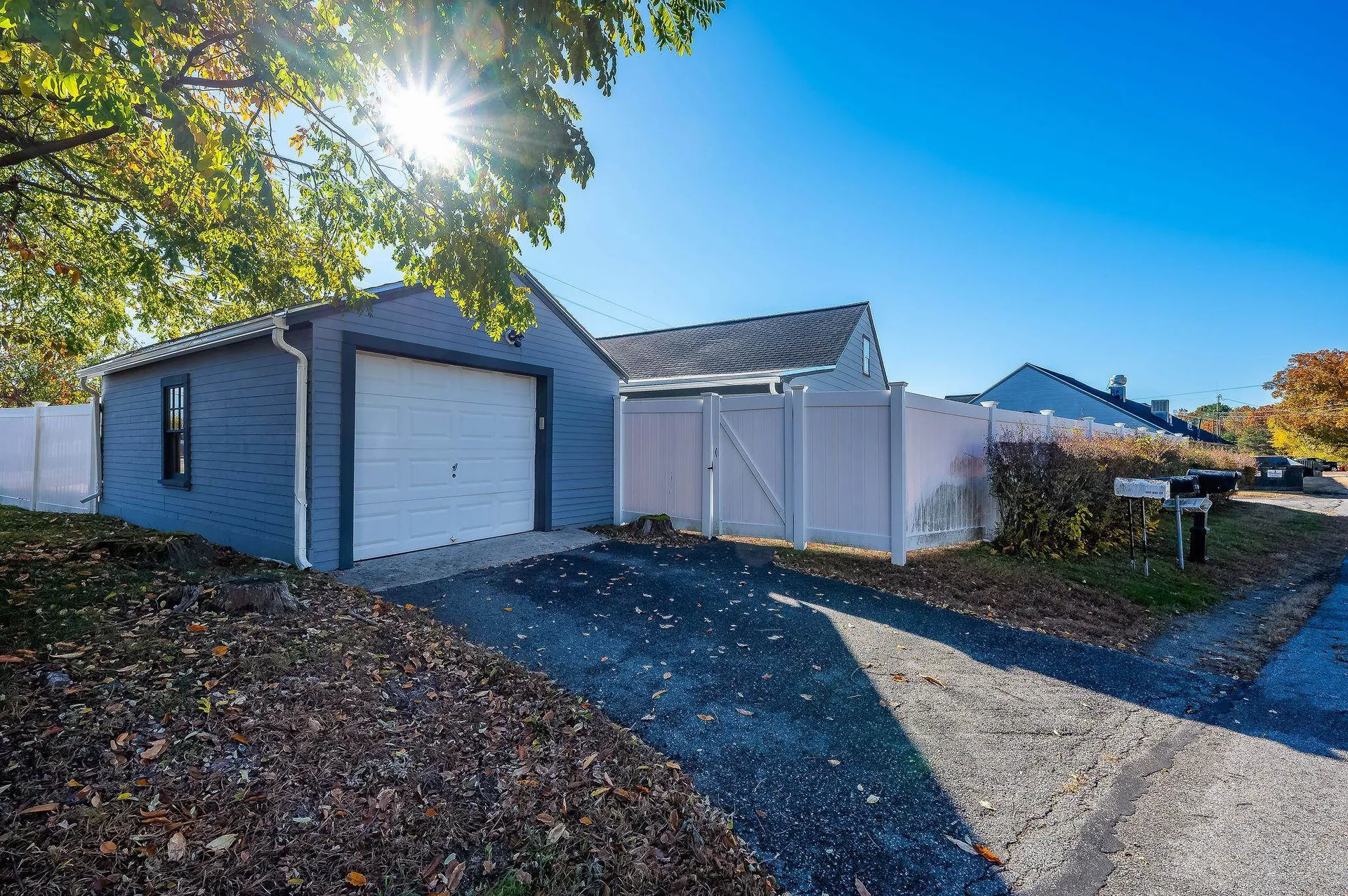 112 & 114 Lafayette Road North Hampton NH 03862