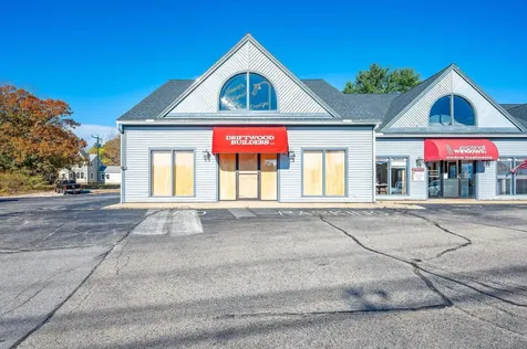 112 & 114 Lafayette Road North Hampton NH 03862