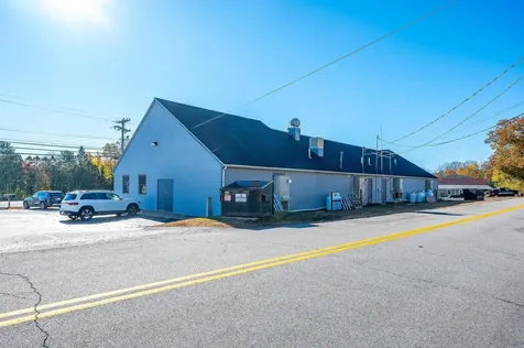 112 & 114 Lafayette Road North Hampton NH 03862