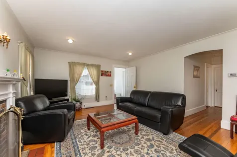 112 & 114 Lafayette Road North Hampton NH 03862