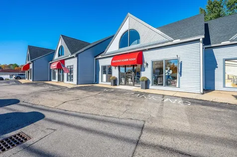 112 & 114 Lafayette Road North Hampton NH 03862