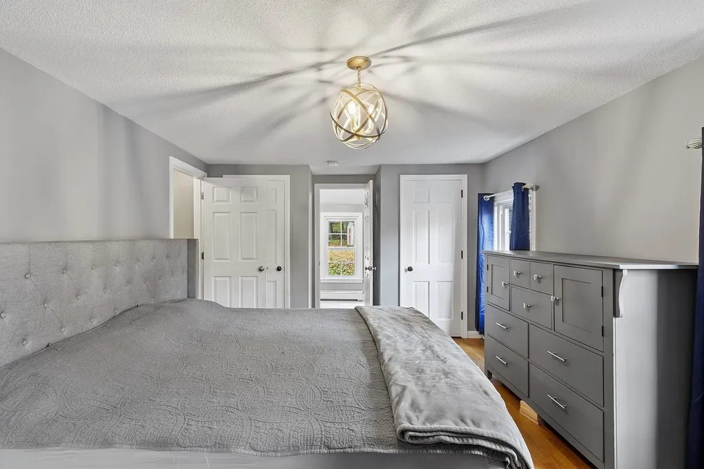 4 Bloody Brook Road Amherst NH 03031