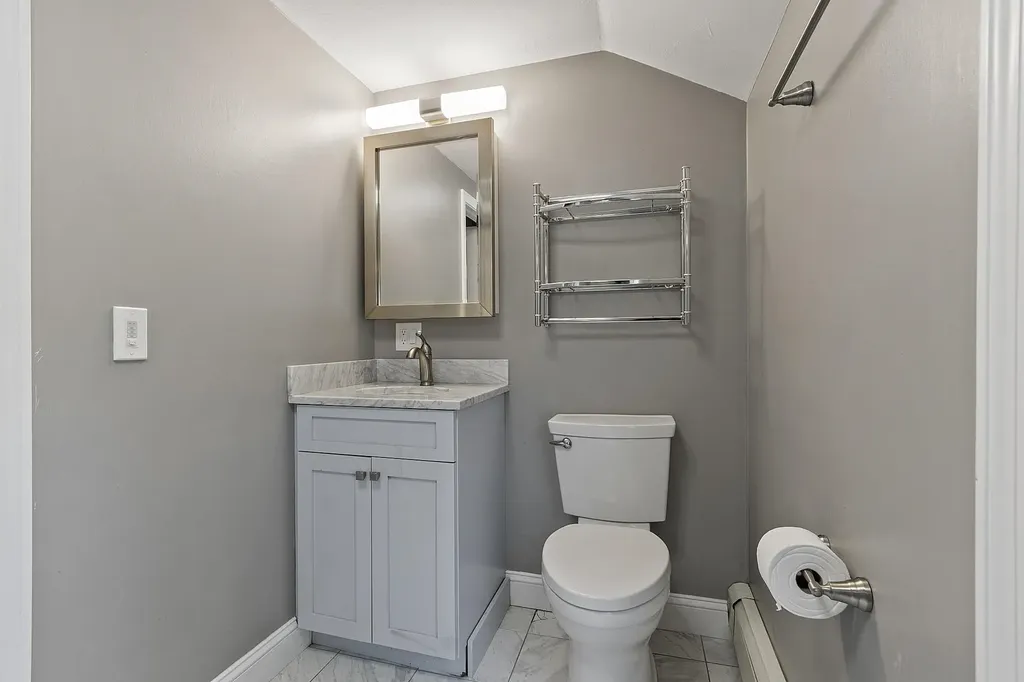 4 Bloody Brook Road Amherst NH 03031