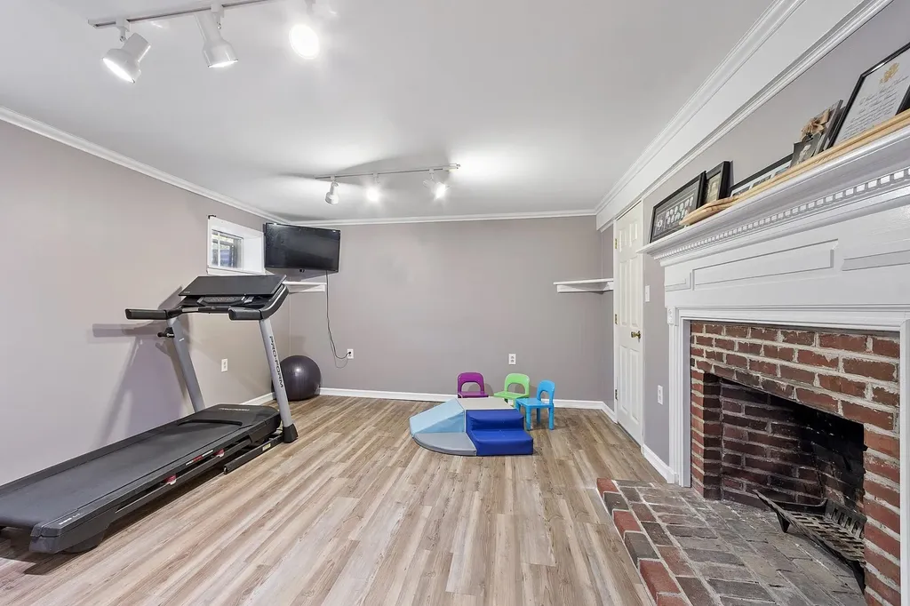 4 Bloody Brook Road Amherst NH 03031