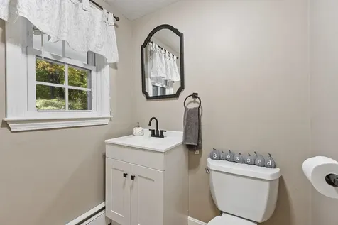 4 Bloody Brook Road Amherst NH 03031