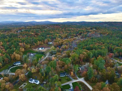 4 Bloody Brook Road Amherst NH 03031