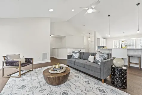 1 Remington Drive Hampstead NH 03826