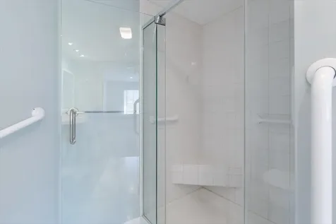 3 Sterling Hill Lane Exeter NH 03833