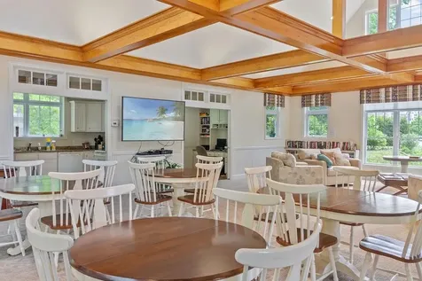 3 Sterling Hill Lane Exeter NH 03833