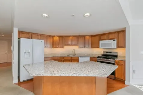 3 Sterling Hill Lane Exeter NH 03833