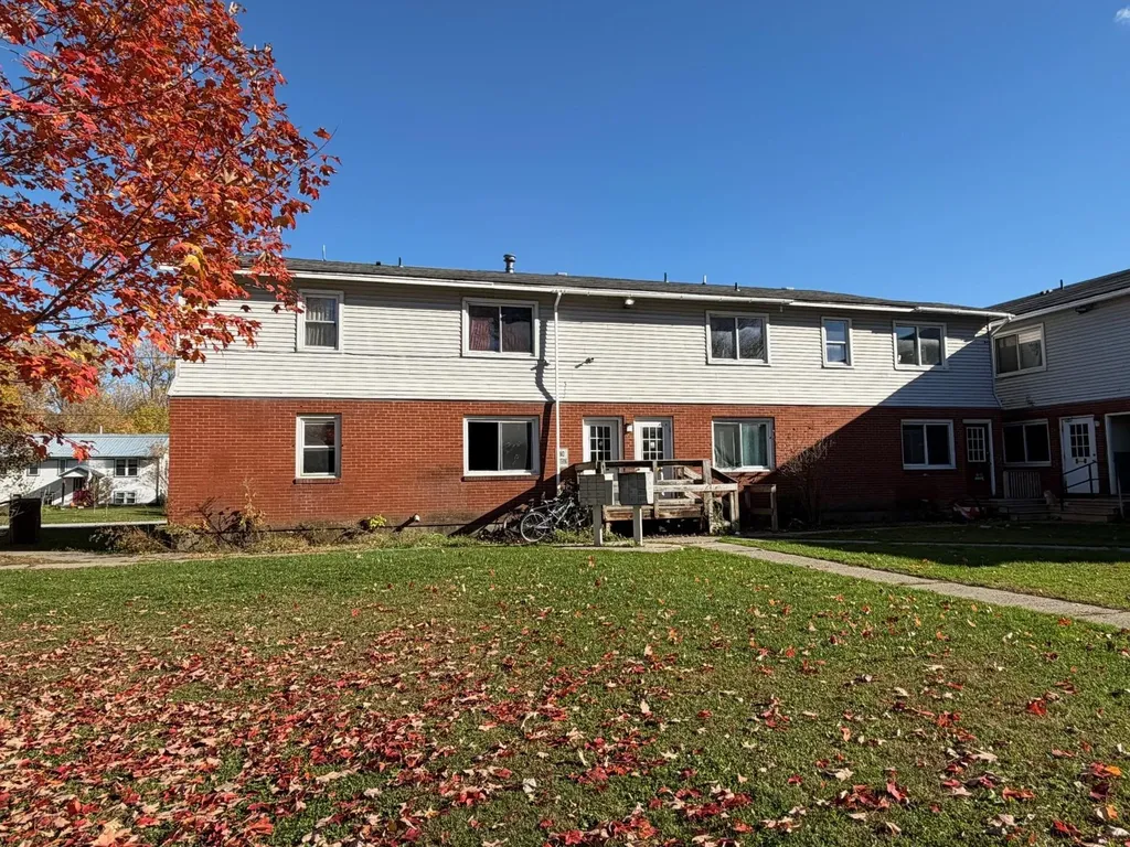 24 Maple Street St. Albans City VT 05247