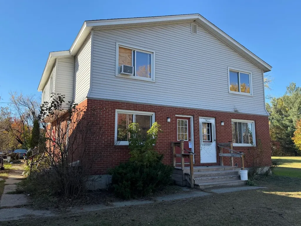 24 Maple Street St. Albans City VT 05247