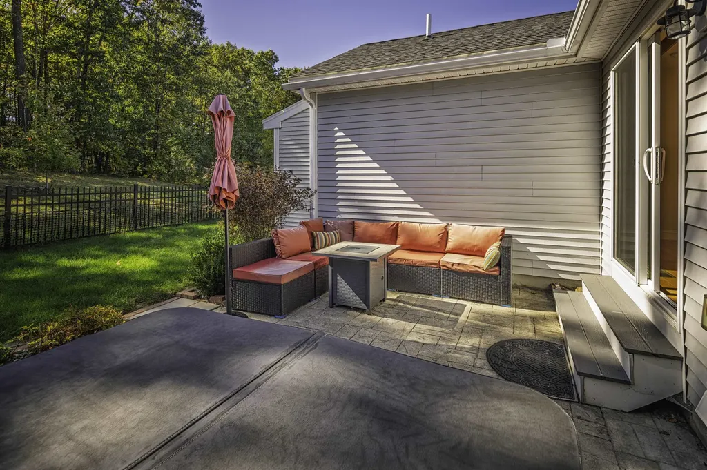 134 Emerald Lane Dover NH 03820