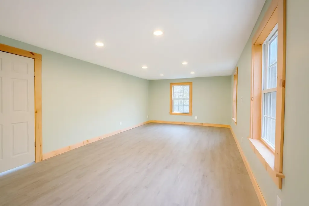 29 Green Road Walpole NH 03609