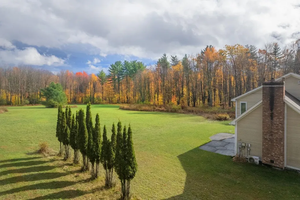 1321 Quarterline Road Rutland Town VT 05701