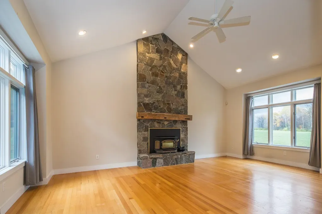 1321 Quarterline Road Rutland Town VT 05701