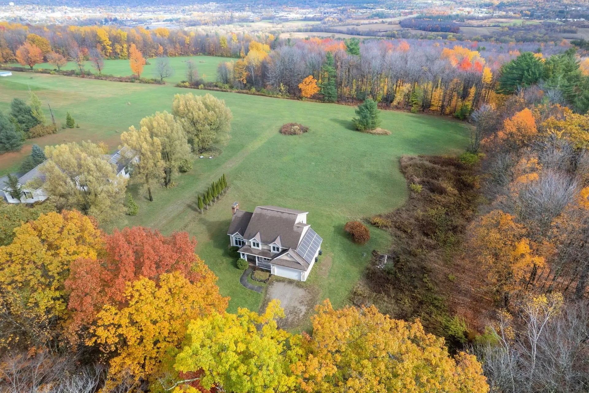 1321 Quarterline Road Rutland Town VT 05701