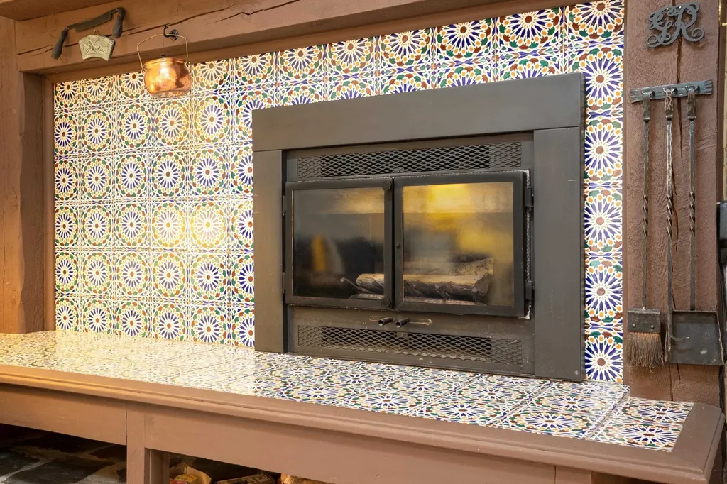 46-48 Lower Taylor Hill Road Winhall VT 05340