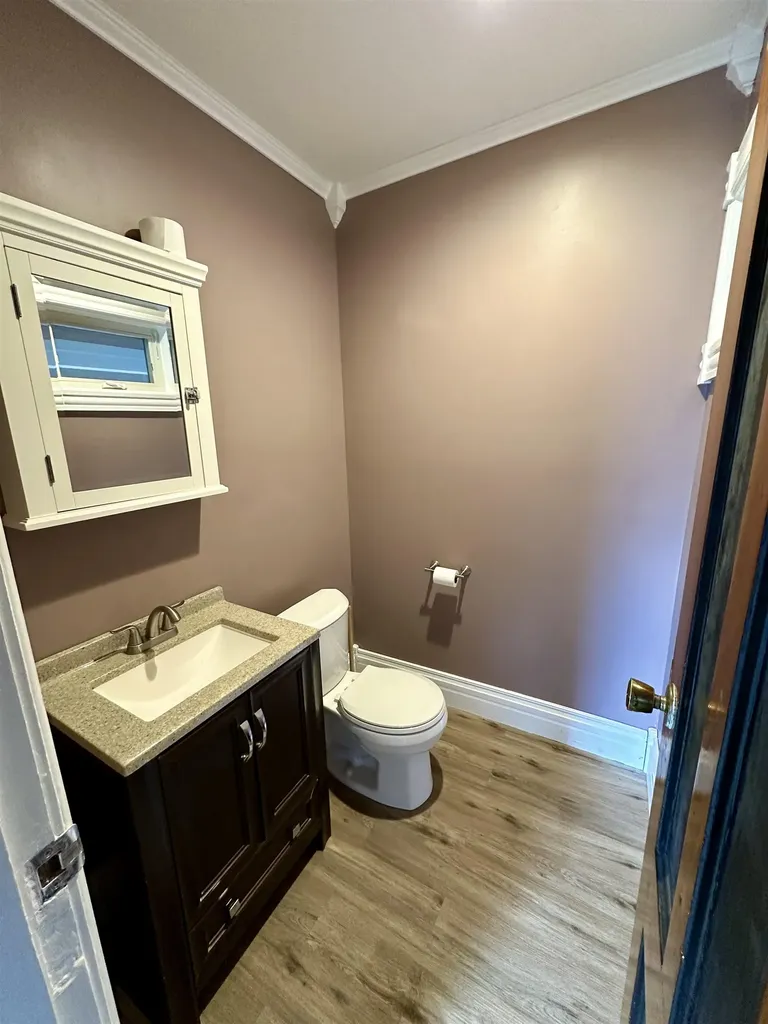 2792 Vt Route 153 Pawlet VT 05775