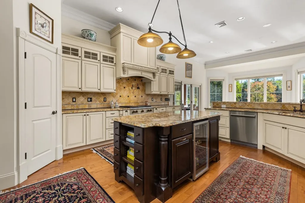 7 Fancy Hill Madbury NH 03823