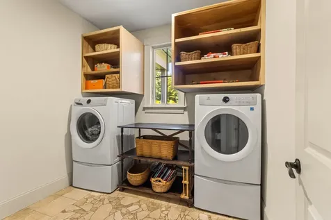 7 Fancy Hill Madbury NH 03823