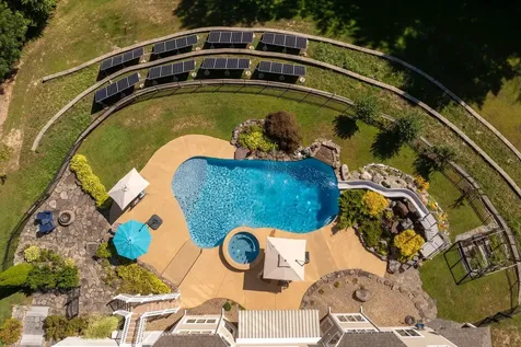 7 Fancy Hill Madbury NH 03823