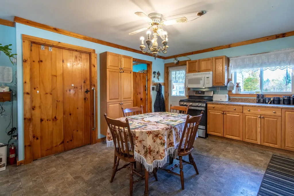 3581 Vermont Route 114 S Norton VT 05907