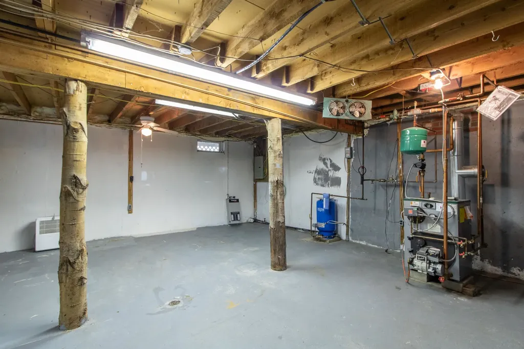 3581 Vermont Route 114 S Norton VT 05907