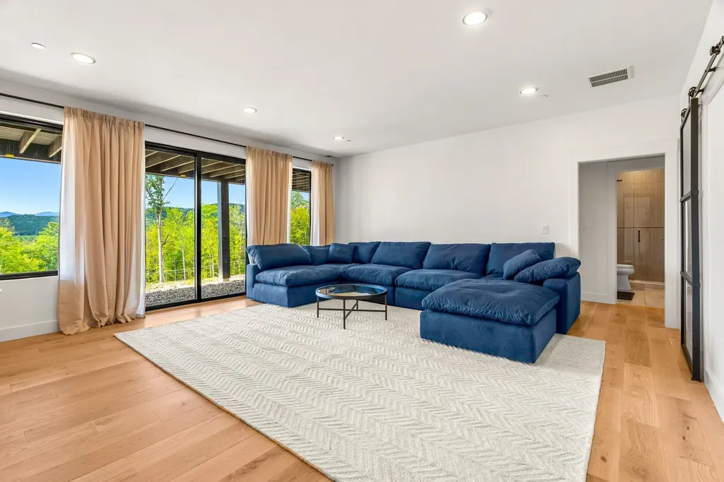 162 Pond Road Campton NH 03223