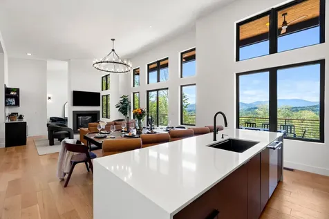 162 Pond Road Campton NH 03223