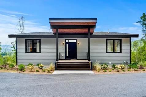 162 Pond Road Campton NH 03223