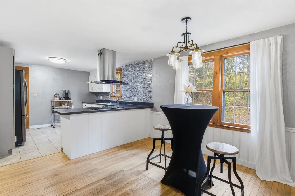 140 Summit Street Franklin NH 03235