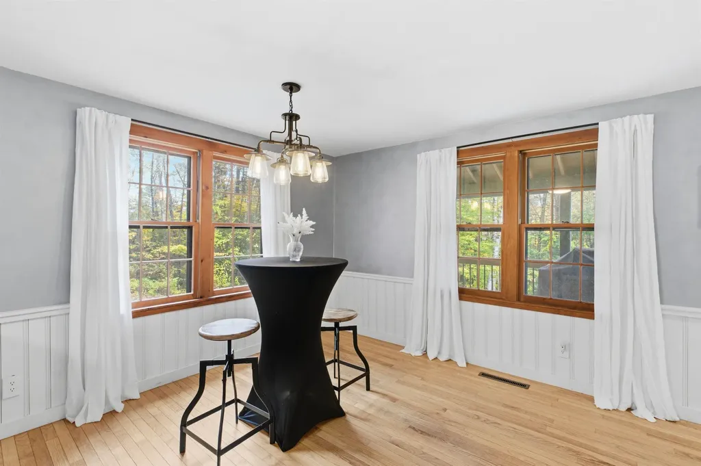 140 Summit Street Franklin NH 03235