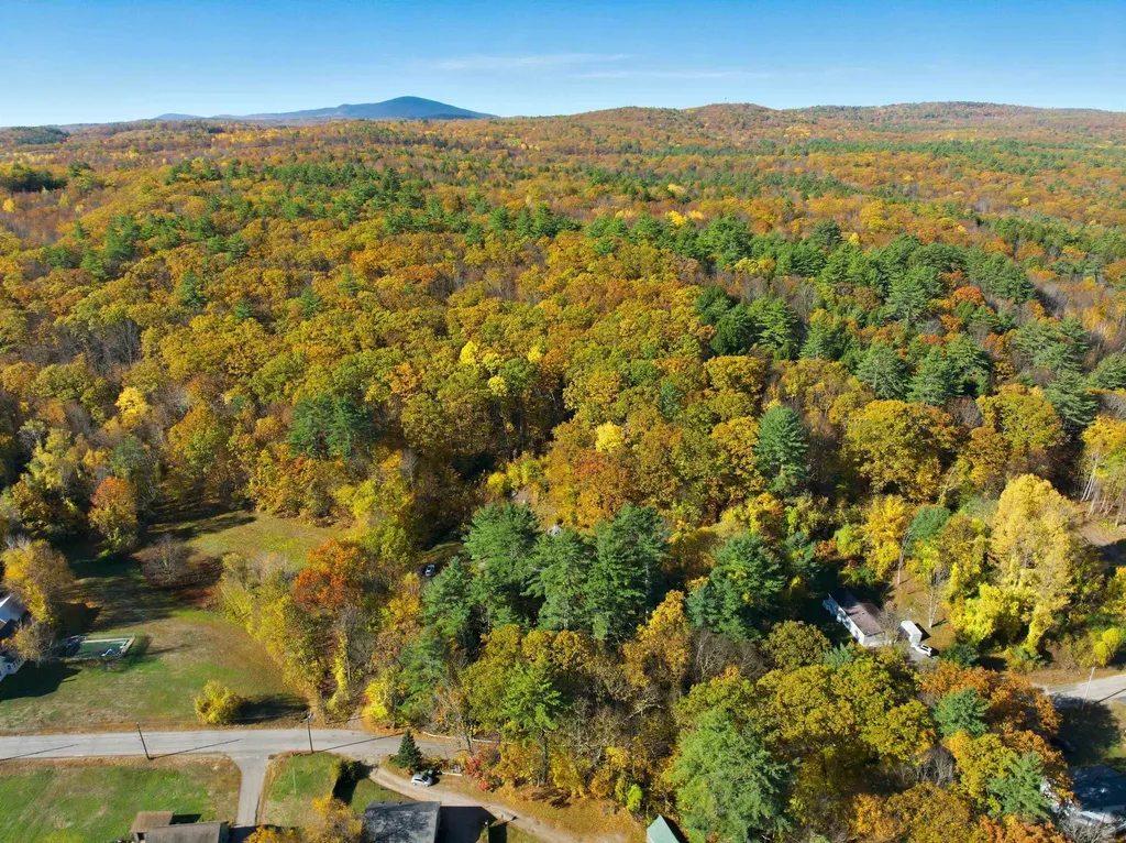 140 Summit Street Franklin NH 03235