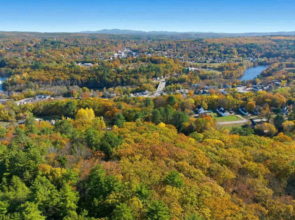 140 Summit Street Franklin NH 03235