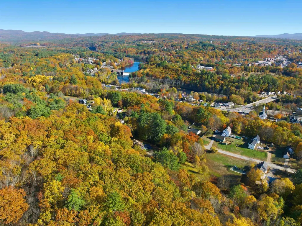 140 Summit Street Franklin NH 03235