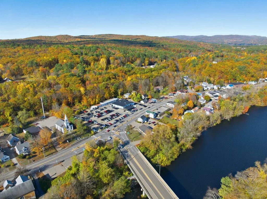 140 Summit Street Franklin NH 03235