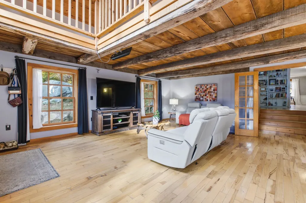 140 Summit Street Franklin NH 03235