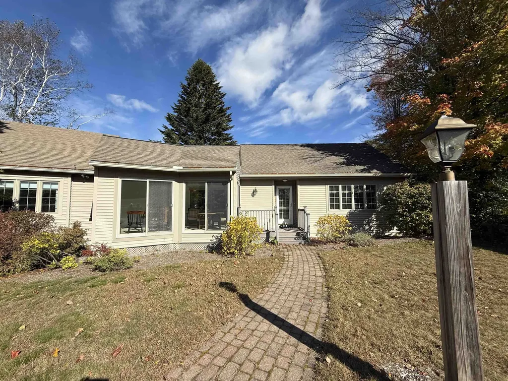 69 Putney Hill Road Hopkinton NH 03229