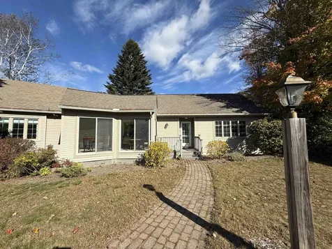 69 Putney Hill Road Hopkinton NH 03229