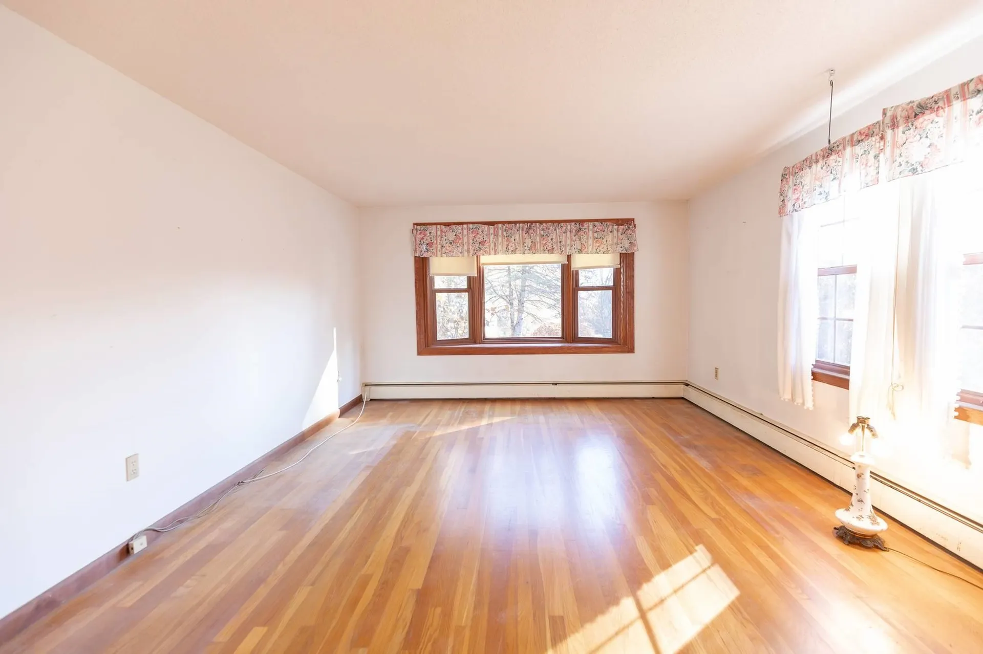 23 Currier Avenue Peterborough NH 03458