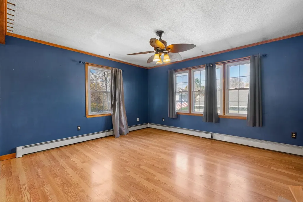 5 Nel Mar Heights Claremont NH 03743