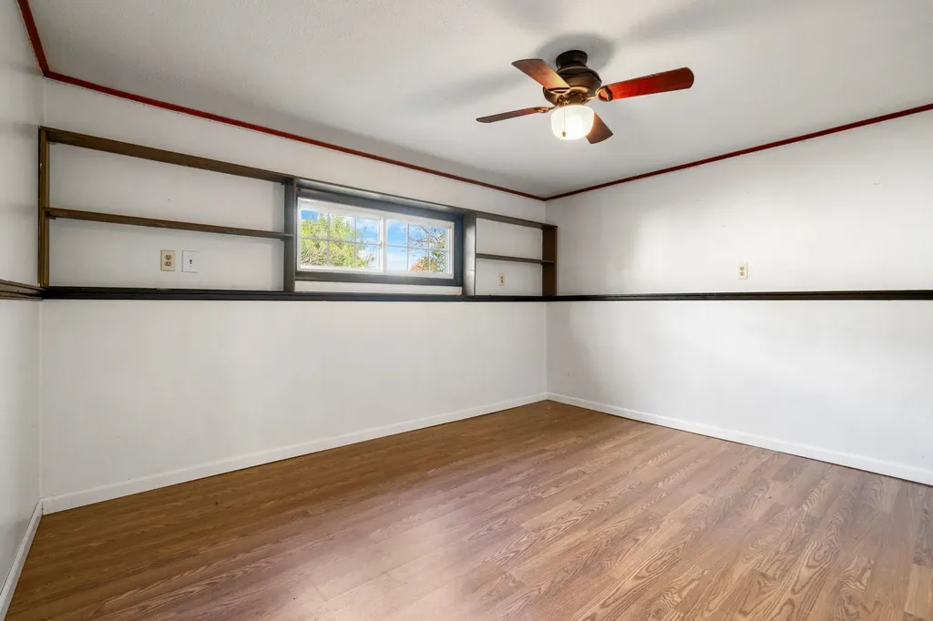 5 Nel Mar Heights Claremont NH 03743