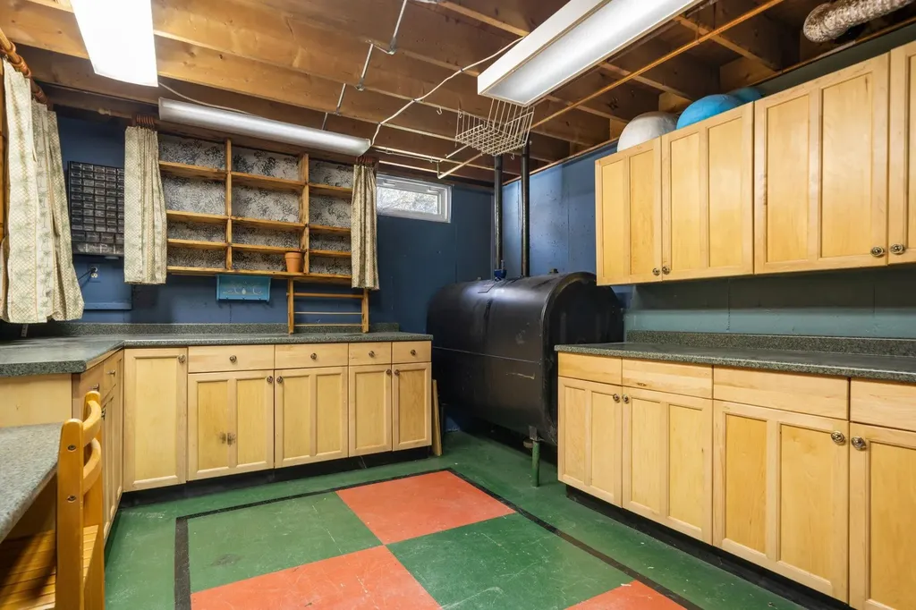 5 Nel Mar Heights Claremont NH 03743