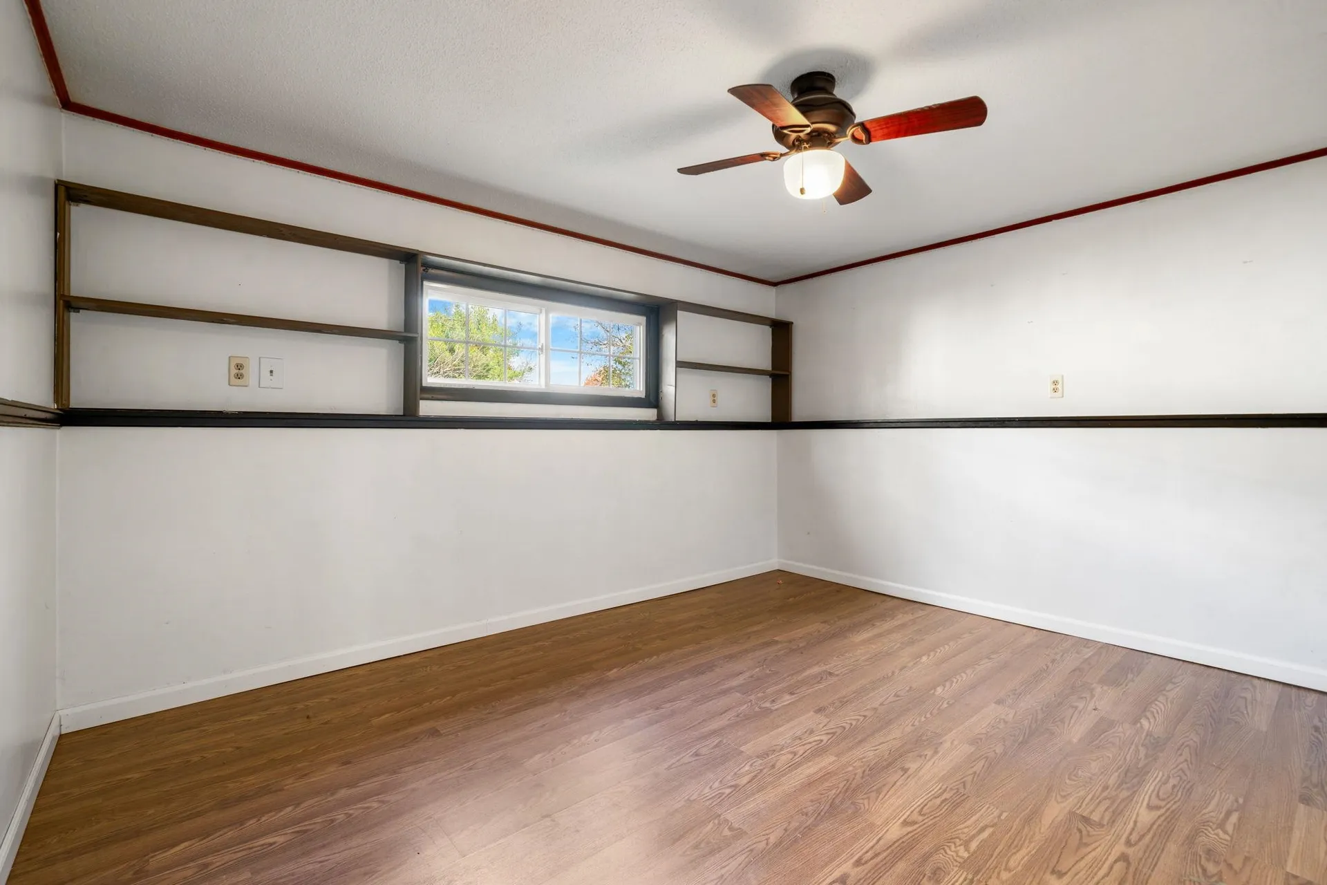 5 Nel Mar Heights Claremont NH 03743