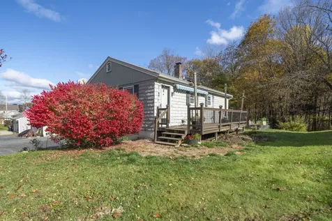 5 Nel Mar Heights Claremont NH 03743