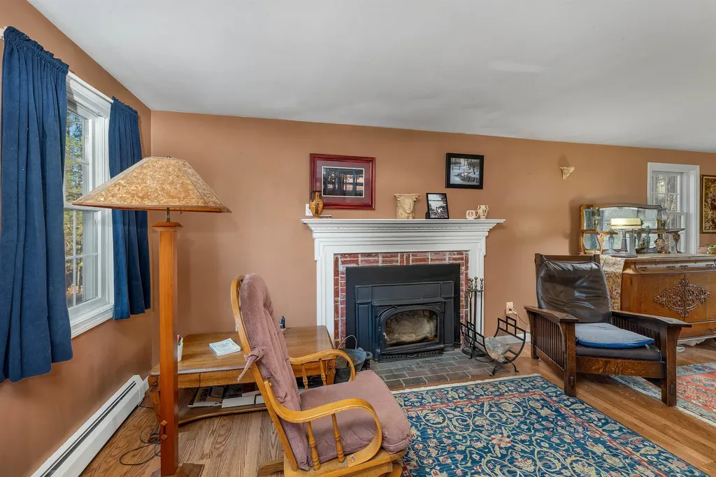 4 June Bug Lane Wolfeboro NH 03894