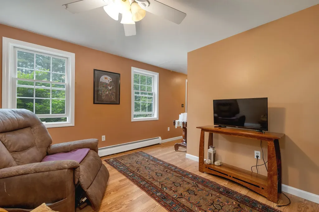 4 June Bug Lane Wolfeboro NH 03894